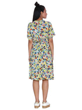 Load image into Gallery viewer, Rena Love Choker Cut Printed Dress