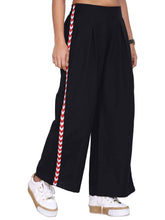 Load image into Gallery viewer, Rena Love Black Pleated Flared Pants