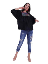 Load image into Gallery viewer, Rena Love Charm Jacquard Top