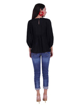 Load image into Gallery viewer, Rena Love Charm Jacquard Top