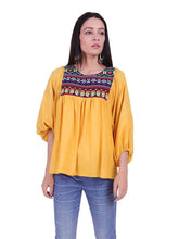 Load image into Gallery viewer, Rena Love Charm Jacquard Top