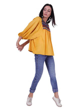 Load image into Gallery viewer, Rena Love Charm Jacquard Top