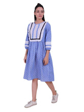 Load image into Gallery viewer, Rena Love Dobby Broderie Yoke Shift Dress